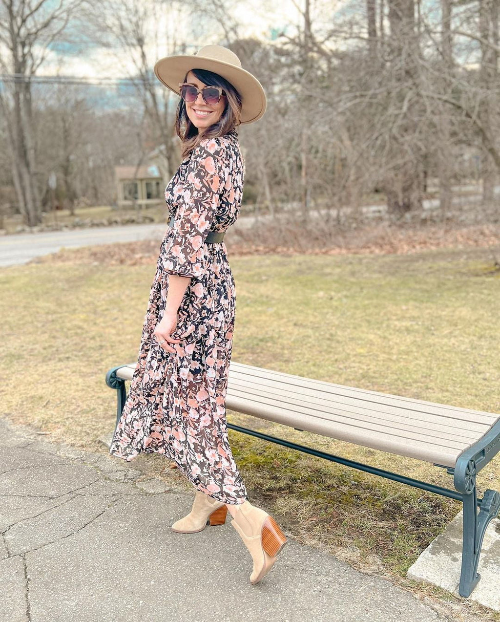 Ladies Black Boho Floral Maxi Dress Flowy Ruffle Trim Long Sleeve Fall Dresses Casual Dressy V Neck Empire Waist Party Cocktail Dress, US 12-14(L)