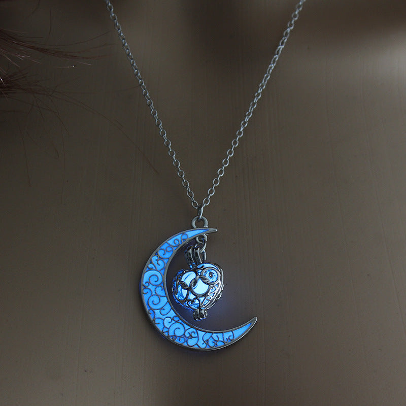 Fashion Trendy Men's Domineering Luminous Flame Dragon Necklace