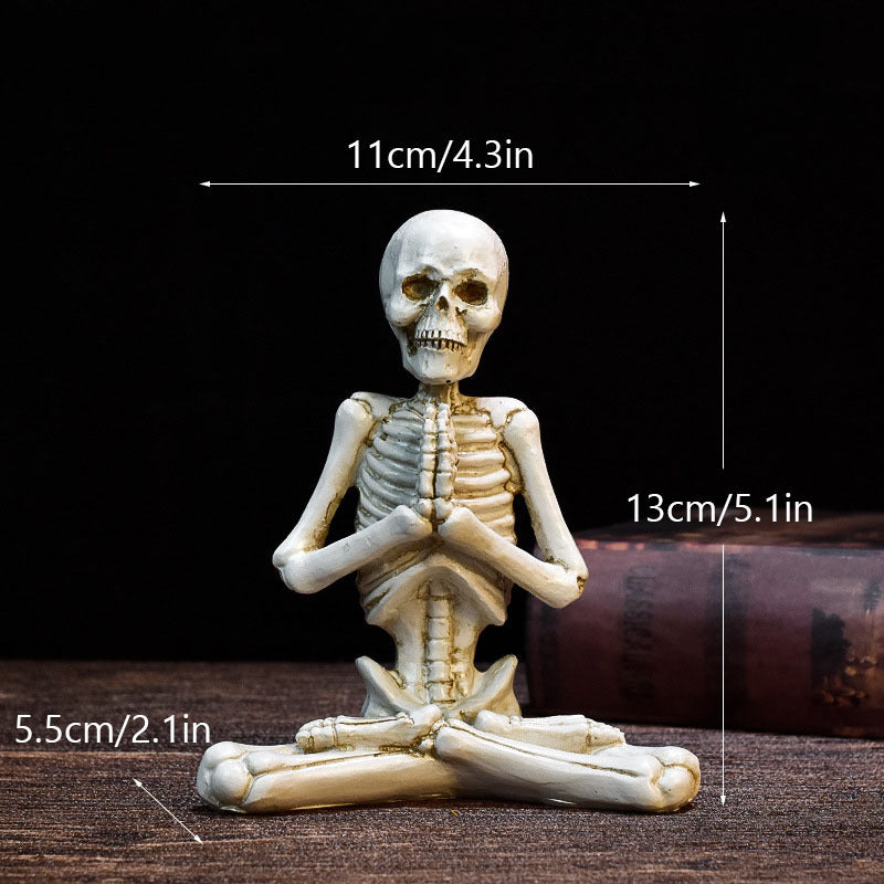Skull & Stretch - Yoga Bones