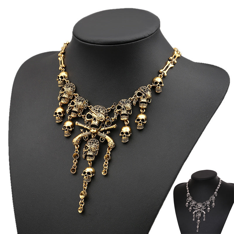 Vintage Skull c Halloween Punk Sweater Necklace